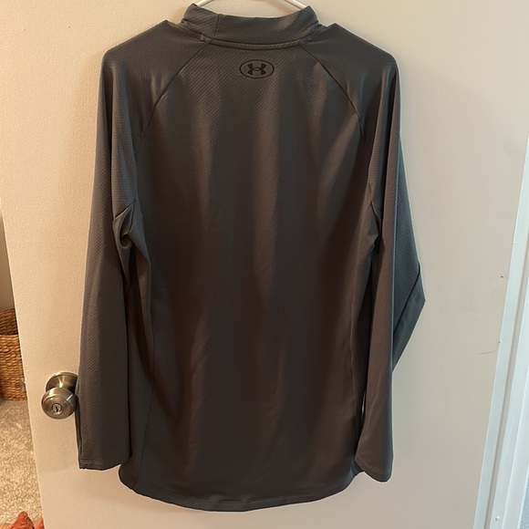 Under Armour, men’s long sleeve - Picture 3 of 3